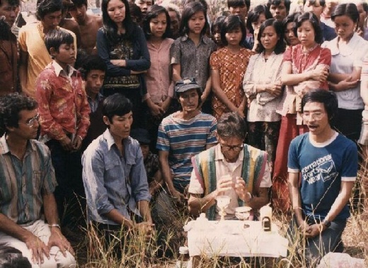 ceyrac mass for vietnamese refugees