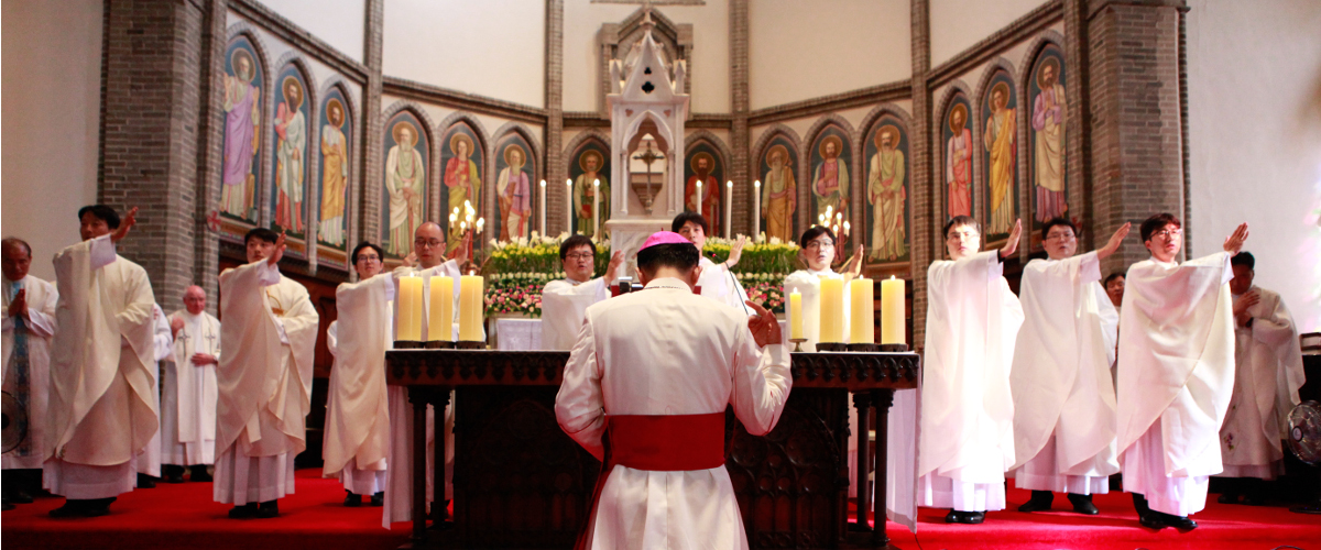 Ten new Jesuit priests in Korea