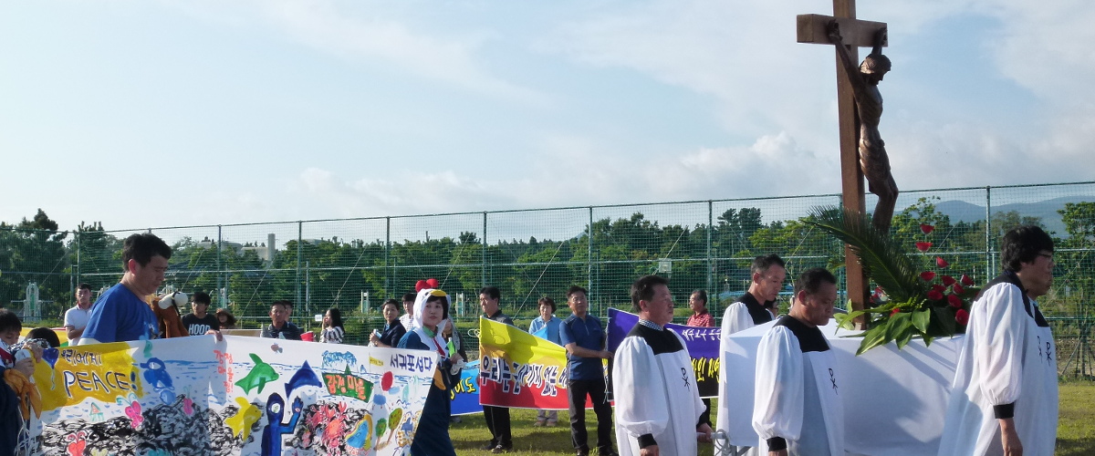 Solidarity and collaboration for peace