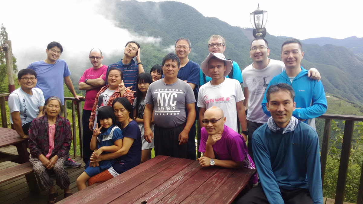A first conjoint Arrupe Month for the “chopsticks” Jesuit Provinces
