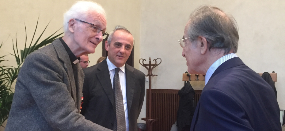 Fr Franz Magnis-Suseno SJ bestowed Matteo Ricci Award
