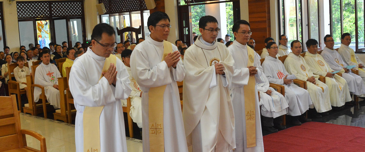 New priest and three new deacons in Vietnam