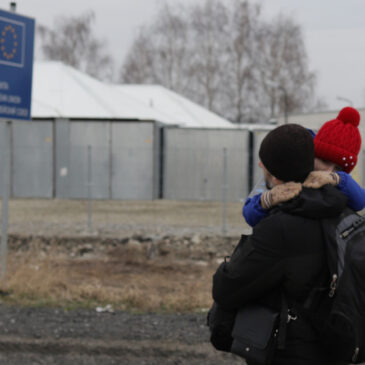 Jesuit networks rally emergency support for Ukraine