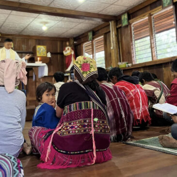 Bringing love to the people on the Thailand border