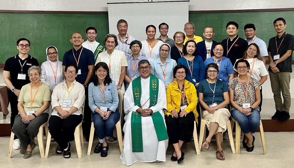 Retreat-giving and spiritual direction in the Ignatian tradition