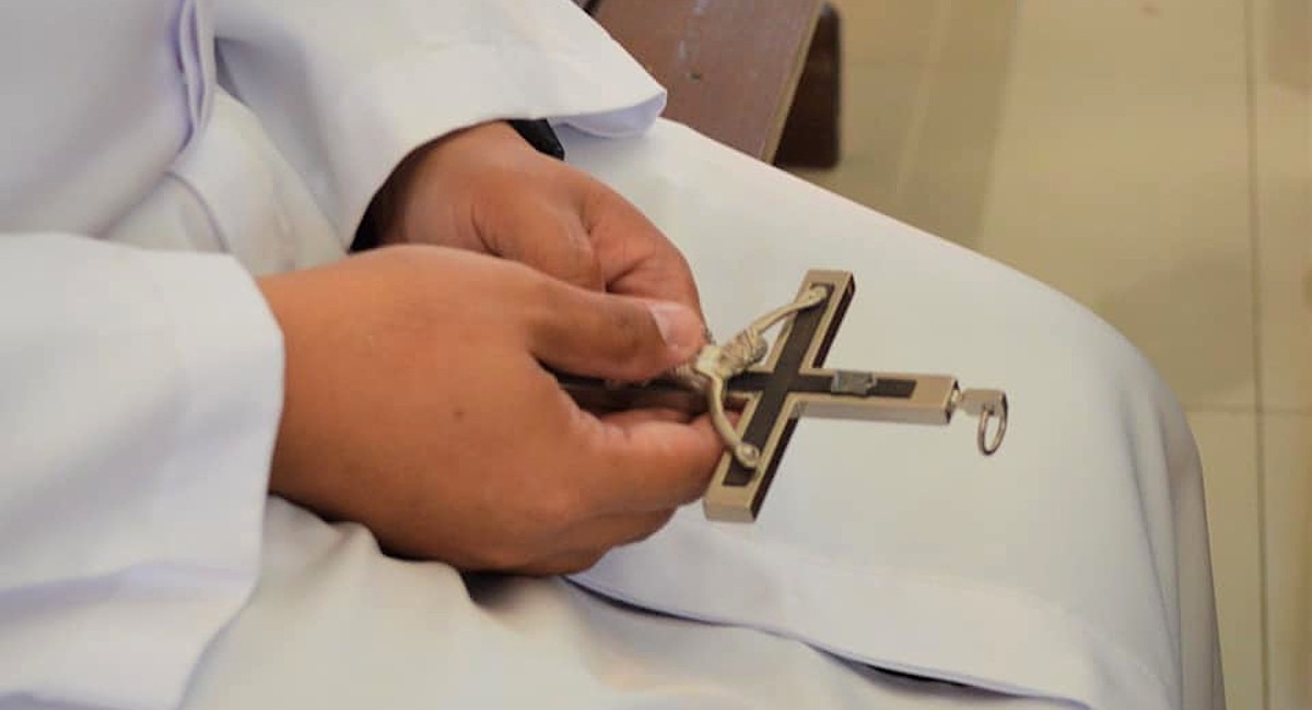 Of religious vows and freedom in Jesuit life