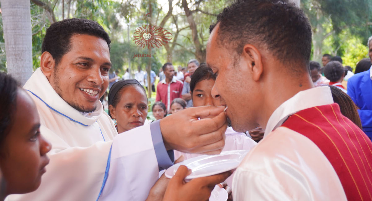 Timor-Leste welcomes first Jesuit priest from Ermera