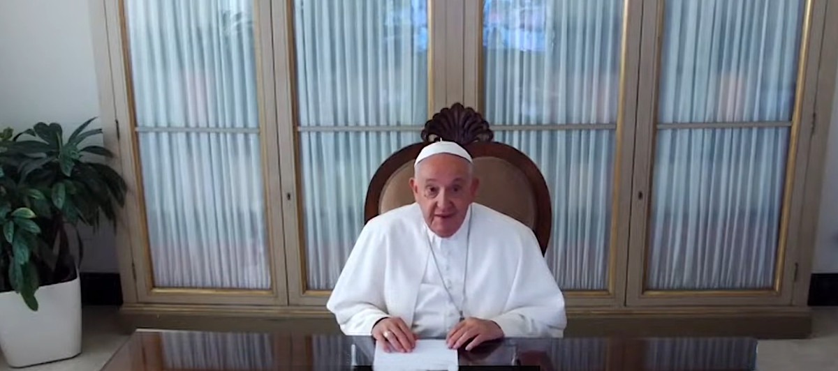 “Be able to discriminate between true love and false love and always pick true love,” Pope Francis tells Asia Pacific students