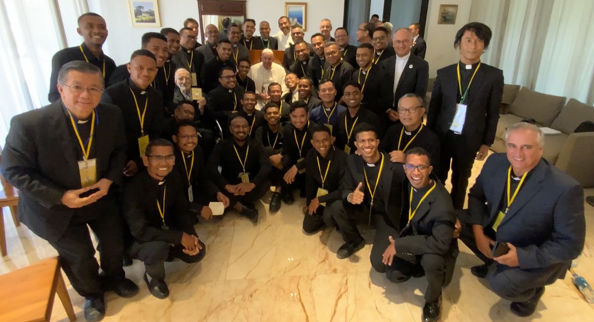 Pope Francis to the Jesuits in Timor-Leste: “Do not turn away from the people who are the most precious asset”