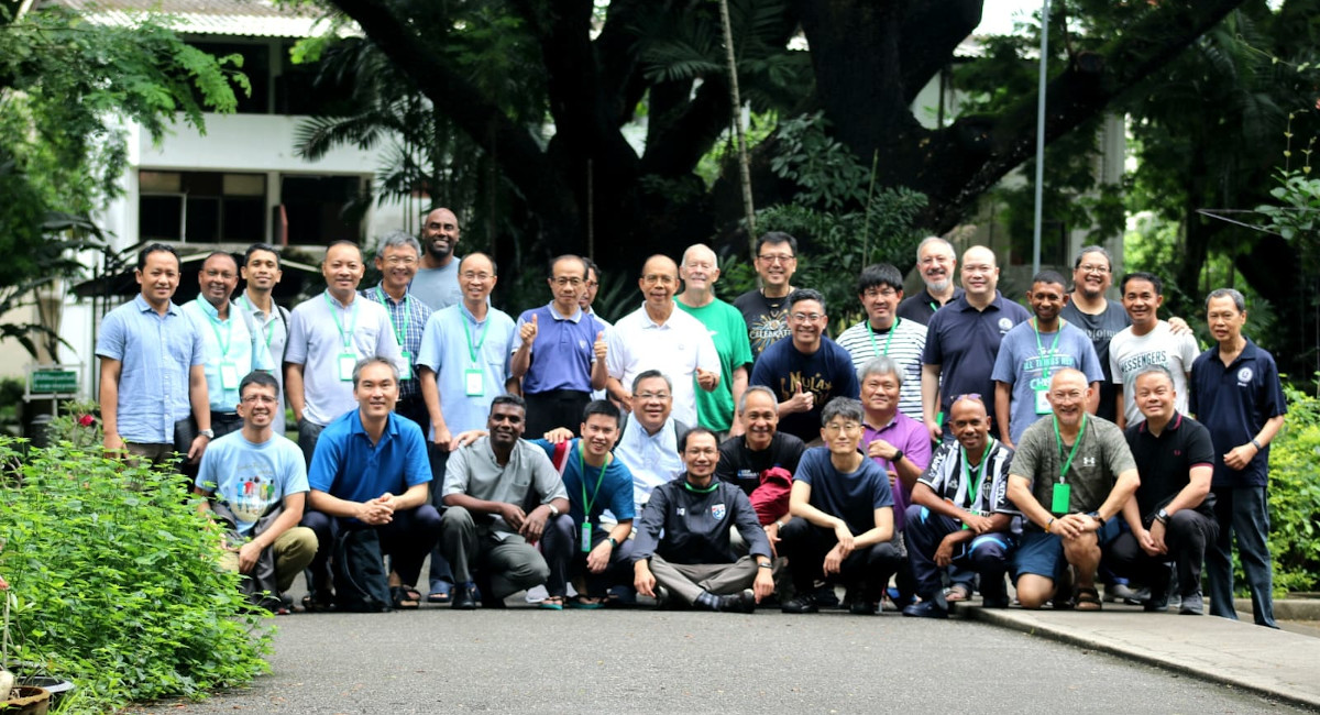 Jesuit community life: Responding to God’s mission